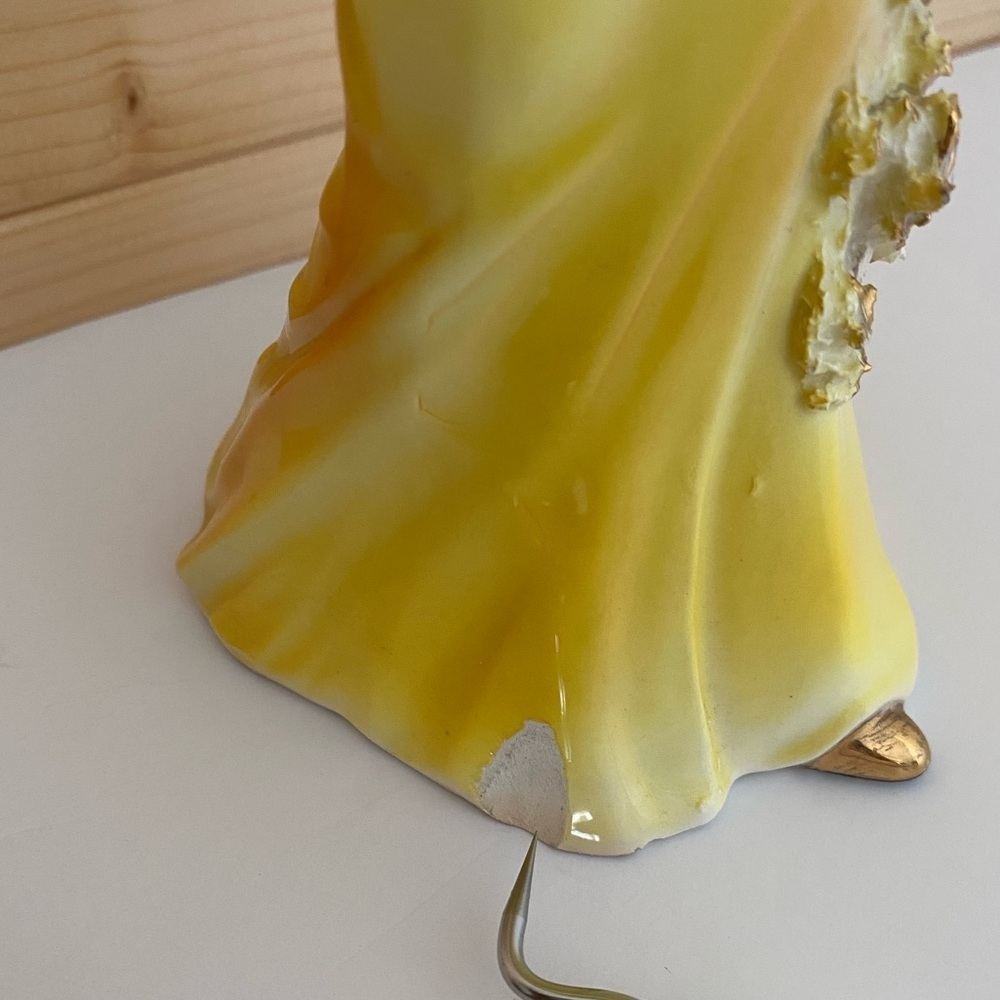 VINTAGE 10” Tall Victorian Lady Figurine Yellow Dress Golden Ruffled Accents - Picture 11 of 13